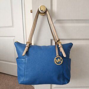 💙 Michael Kors Blue Beauty 💙 Like NEW